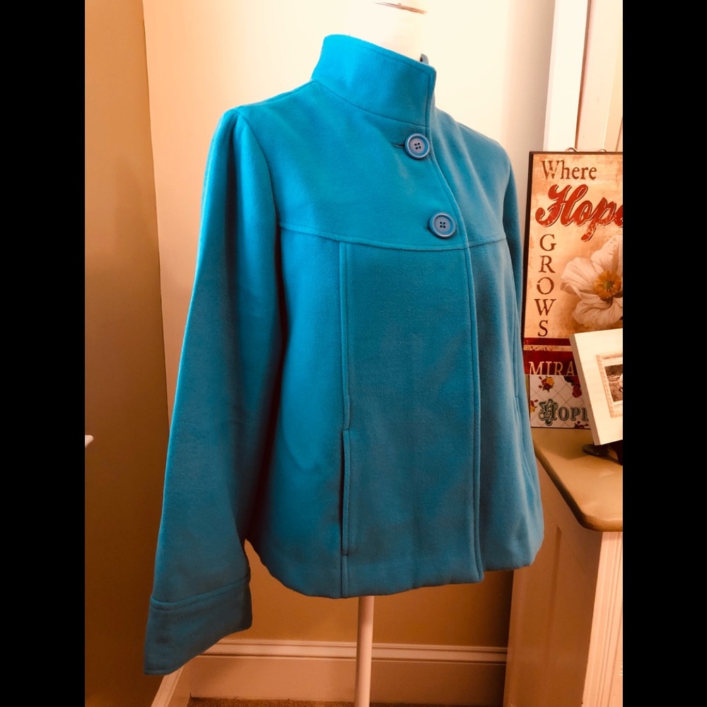 Chico’s Jacket, lightweight but cozy at the same time💖